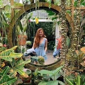 Meet your Posher, Vicky